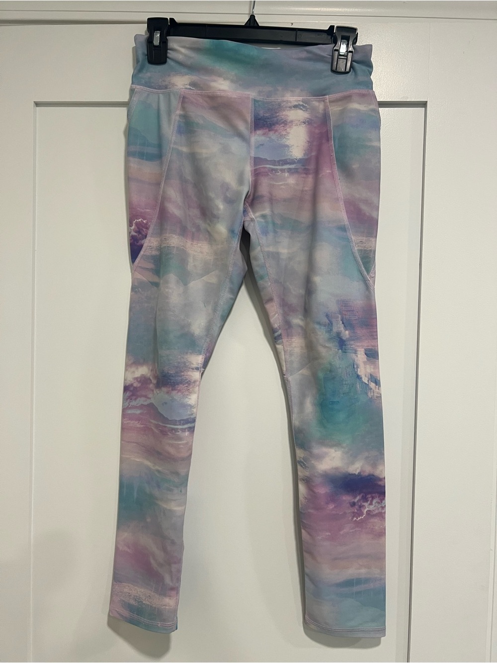 Old Navy Pastel Tie-Dye Leggings in Pink, Blue, Purple